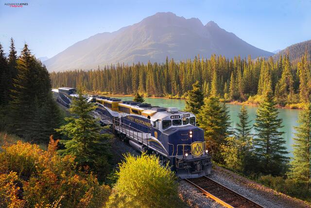 Rocky Mountaineer Bow Valley Parkway print