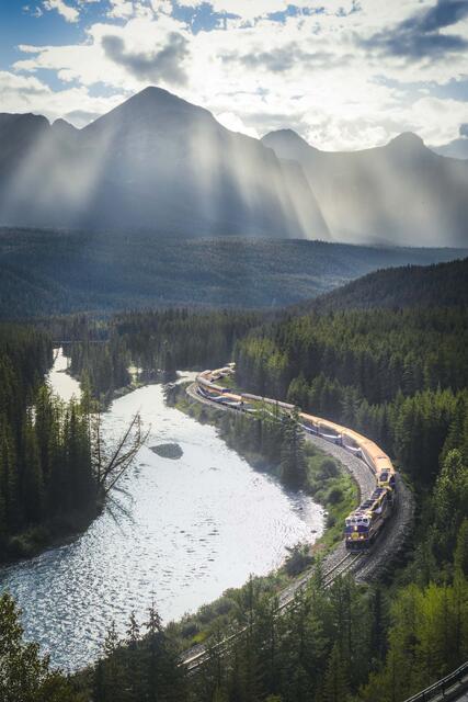 Rocky Mountaineer Elevation (Morant's Curve) print