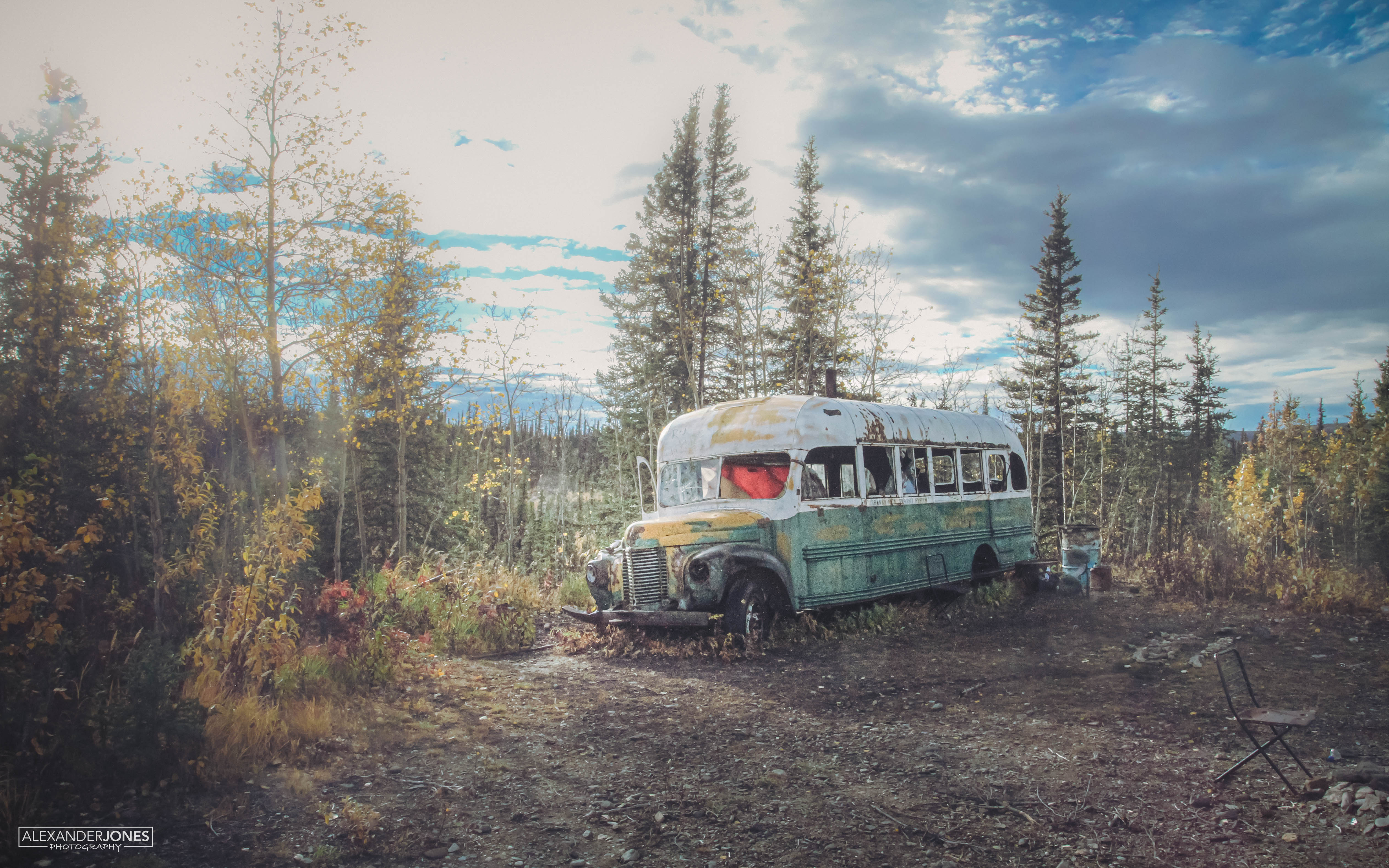 Magic Bus 142 situated on the stampede trail in Alaska from Into The Wild movie 